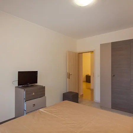 Apartament In Star Dream شقة